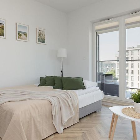 Ursus Sunny Studio For 4 Guests With Parking & Balcony By Noclegi Renters Varsavia Esterno foto