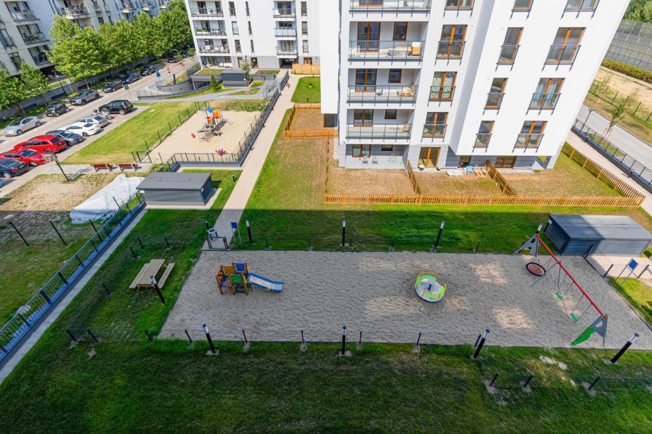 Ursus Sunny Studio For 4 Guests With Parking & Balcony By Noclegi Renters Varsavia Esterno foto