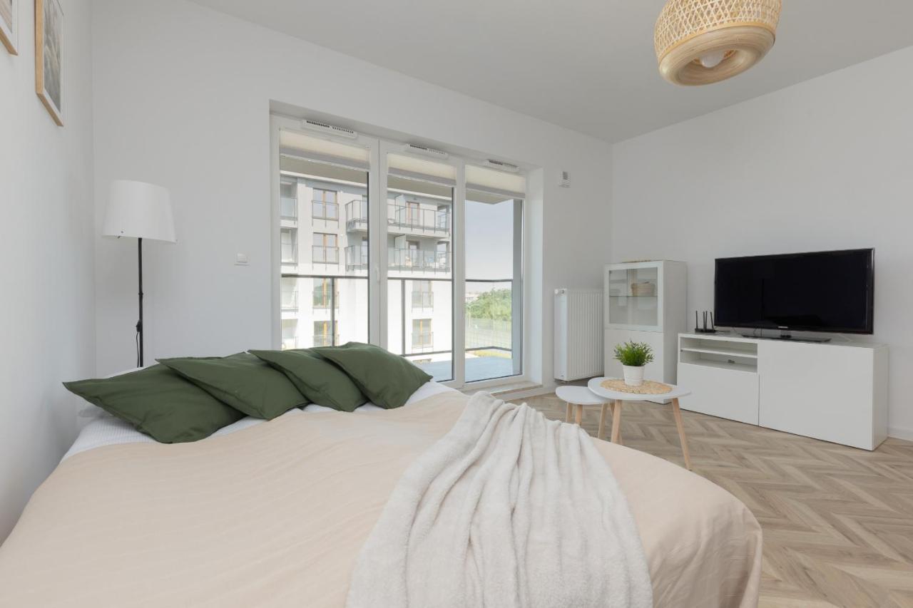 Ursus Sunny Studio For 4 Guests With Parking & Balcony By Noclegi Renters Varsavia Esterno foto