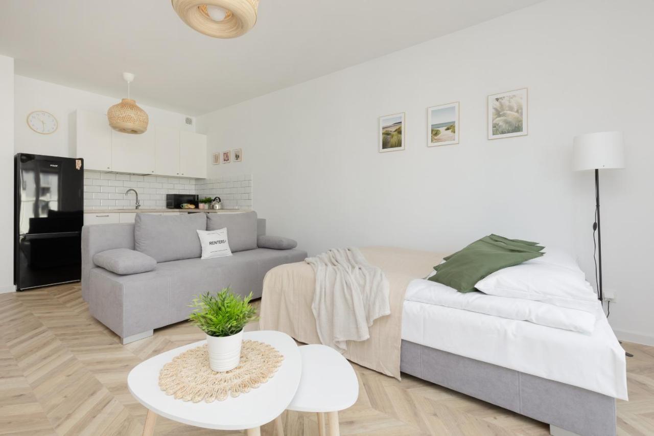 Ursus Sunny Studio For 4 Guests With Parking & Balcony By Noclegi Renters Varsavia Esterno foto