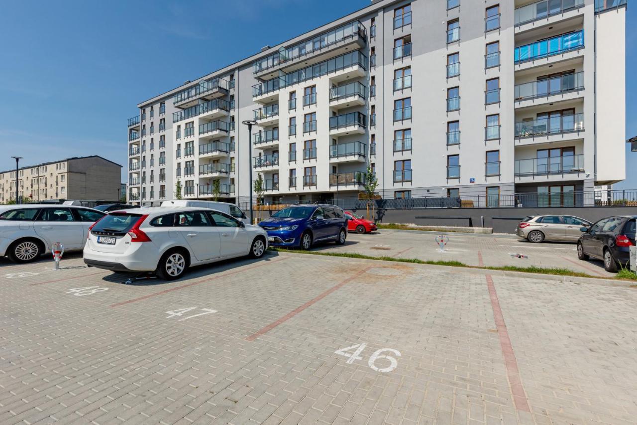 Ursus Sunny Studio For 4 Guests With Parking & Balcony By Noclegi Renters Varsavia Esterno foto